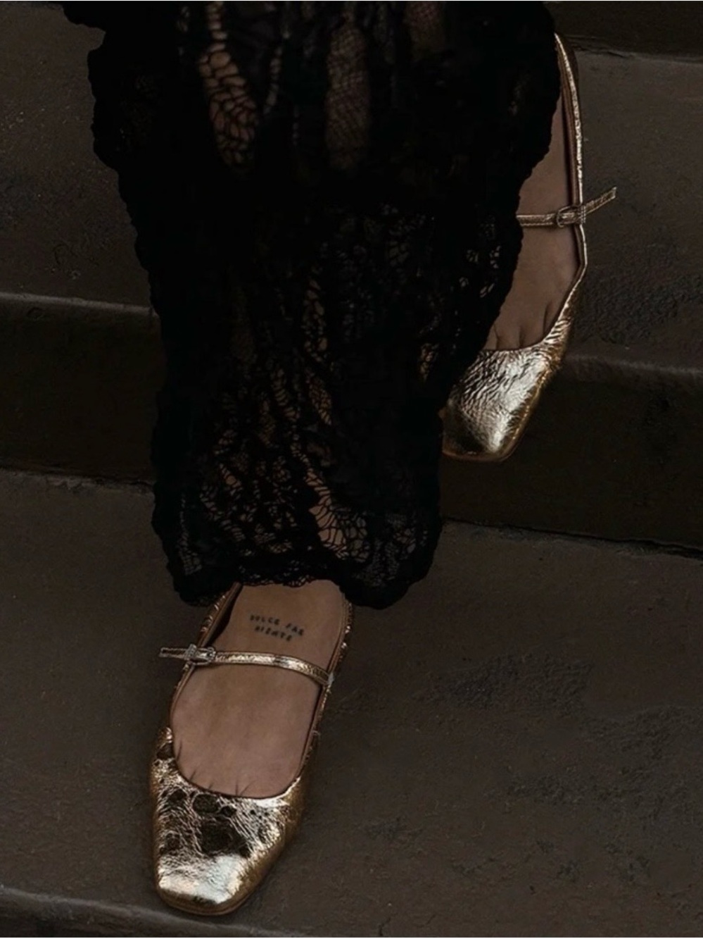 Dolce Vita Gold Metallic Mary Jane Flats Shimmer Square Toe Ballerinas Sz 9 - Picture 10 of 11
